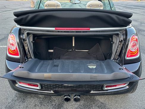 Used 2015 MINI Cooper S image 6