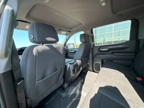Used 2023 Chevrolet Silverado 1500 RST w/ Protection Package AWD/4WD image 16