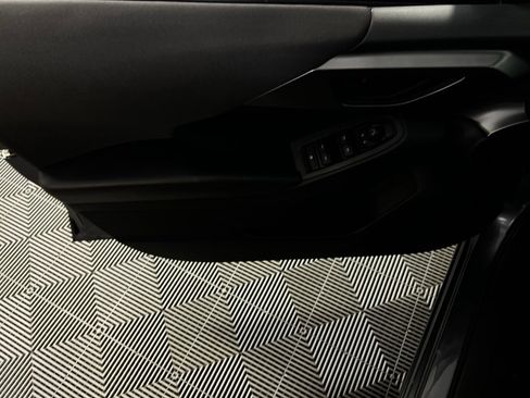 Used 2024 Subaru Impreza 2.0i Sport image 23