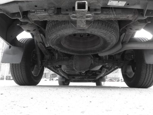 Used 2018 Ford F150 XLT image 36