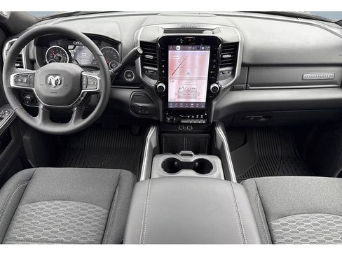 New 2026 RAM 2500 Big Horn AWD/4WD image 9