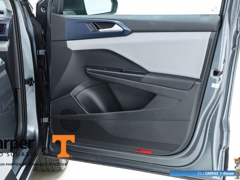 Used 2022 Volkswagen Taos SE image 68