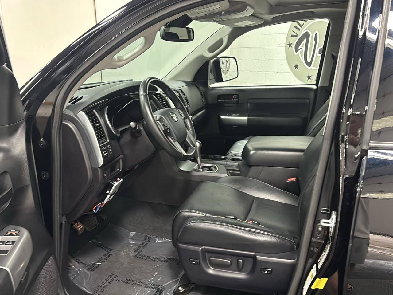 Used 2019 Toyota Sequoia TRD Sport w/ TRD Sport Premium Package AWD/4WD image 21