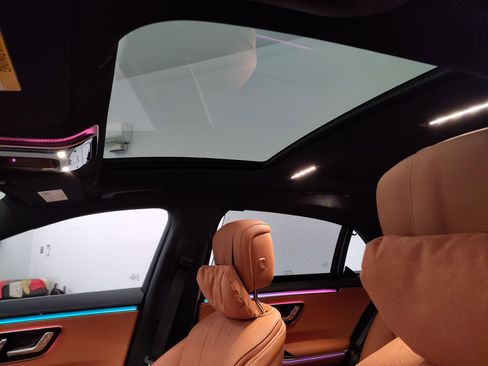 Used 2023 Mercedes-Benz S 580 4MATIC Sedan image 26