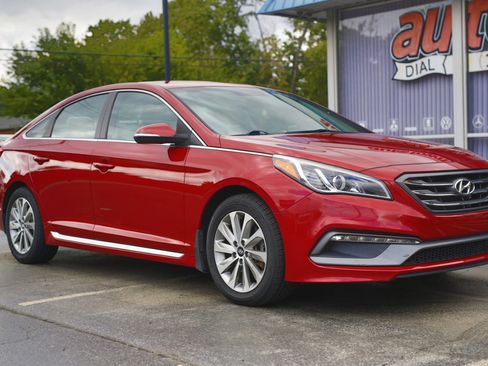 Used 2017 Hyundai Sonata Sport w/ Cargo Package image 21