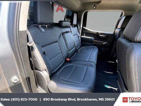 Used 2020 GMC Sierra 1500 SLT RWD image 20