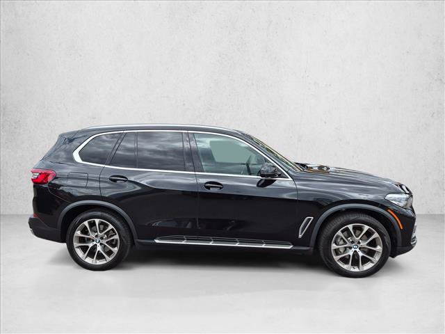 Used 2022 BMW X5 xDrive40i AWD/4WD image 4