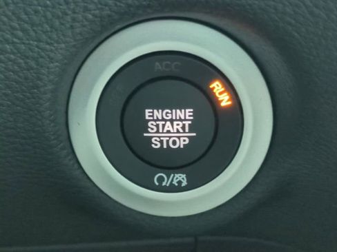 New 2026 Chrysler Pacifica Select AWD/4WD image 29