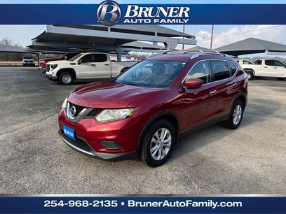 Used 2016 Nissan Rogue SV