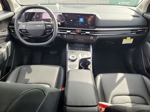 New 2026 Kia Sportage SX Prestige AWD/4WD image 8