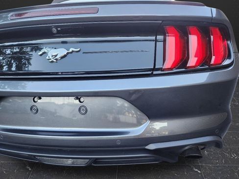 Used 2019 Ford Mustang Premium RWD image 28