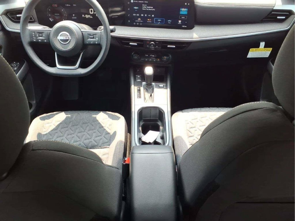 Certified 2026 Nissan Kicks SV FWD image 9