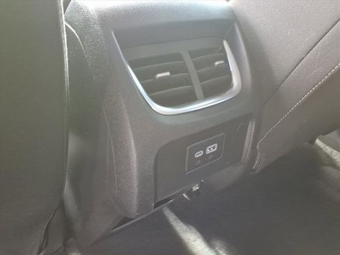 Used 2024 Chevrolet Blazer LT w/ Convenience Package image 34