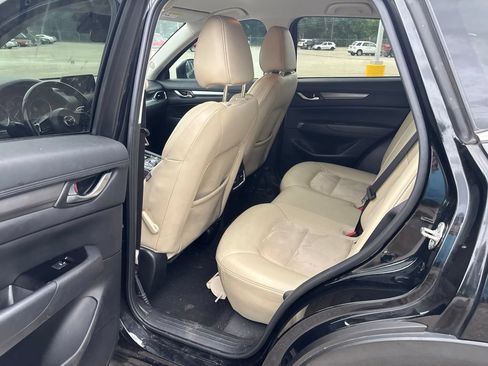 Used 2019 MAZDA CX-5 Touring FWD image 17