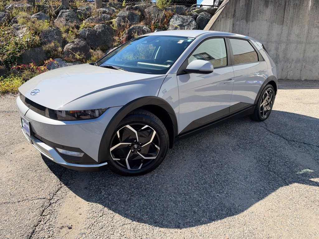 Certified 2023 Hyundai Ioniq 5 SEL AWD/4WD image 2