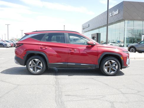 Used 2025 Hyundai Tucson SEL AWD/4WD image 6