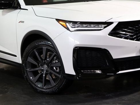 Certified 2026 Acura MDX A-Spec image 8