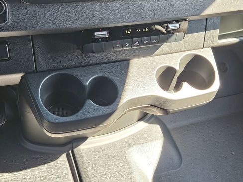 New 2024 Mercedes-Benz Sprinter 2500 image 28