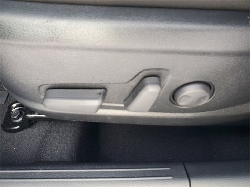 New 2026 Kia Seltos SX image 7