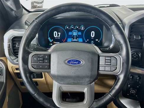 Used 2021 Ford F150 Lariat image 13
