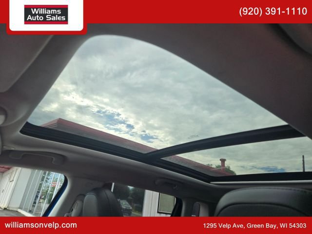 Used 2018 Jeep Compass Limited w/ Navigation Group AWD/4WD image 2