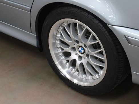 Used 2003 BMW 525i Wagon image 23