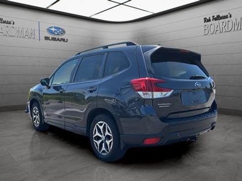 Used 2019 Subaru Forester Premium AWD/4WD image 7
