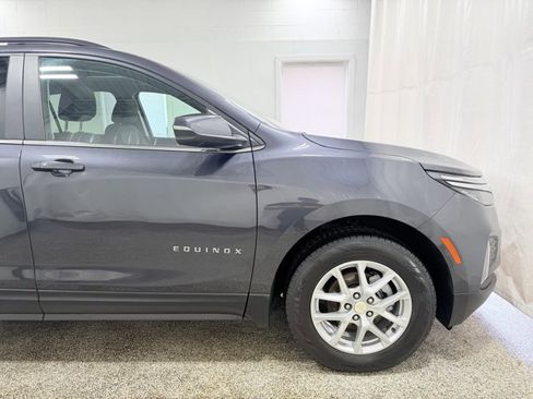 Used 2023 Chevrolet Equinox LT AWD/4WD image 8