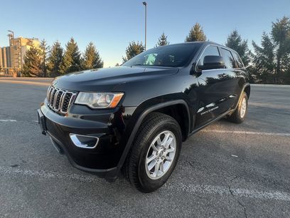 Used 2018 Jeep Grand Cherokee Laredo
