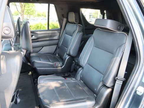 Used 2021 GMC Yukon SLT w/ SLT Luxury Plus Package AWD/4WD image 39