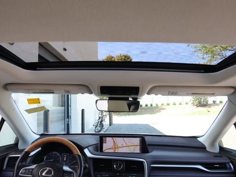 Used 2018 Lexus RX 350L FWD image 31