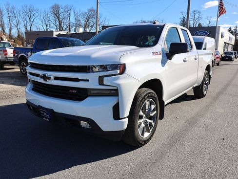 Used 2019 Chevrolet Silverado 1500 RST image 3