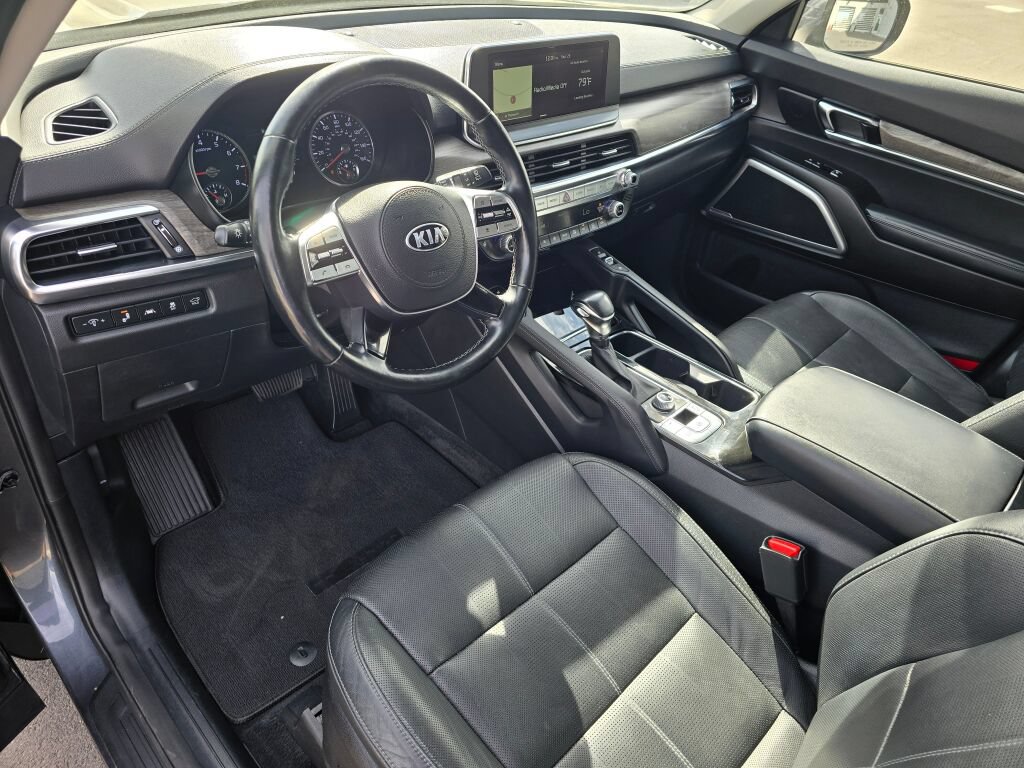 Used 2020 Kia Telluride EX w/ EX Premium Package AWD/4WD image 2
