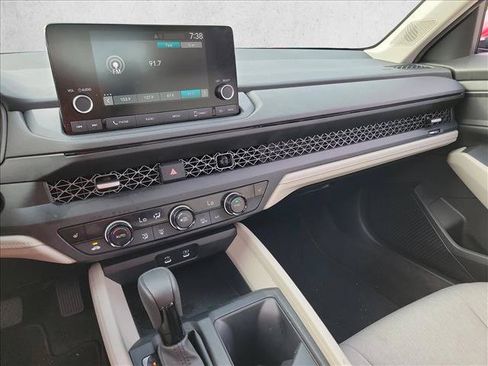 Used 2024 Honda Accord EX image 22