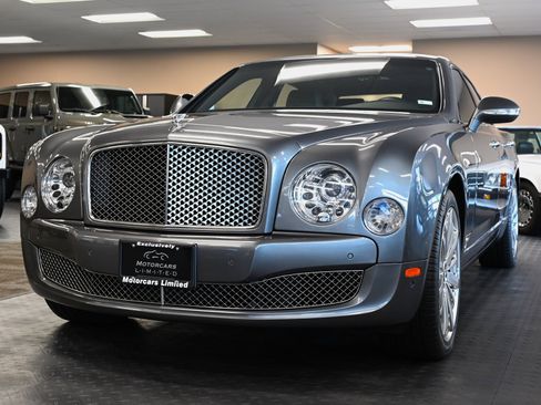 Used 2013 Bentley Mulsanne Mulliner Edition image 2