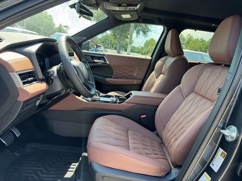 New 2025 Mitsubishi Outlander SEL image 14