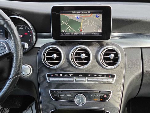 Used 2015 Mercedes-Benz C 300 4MATIC Sedan image 16