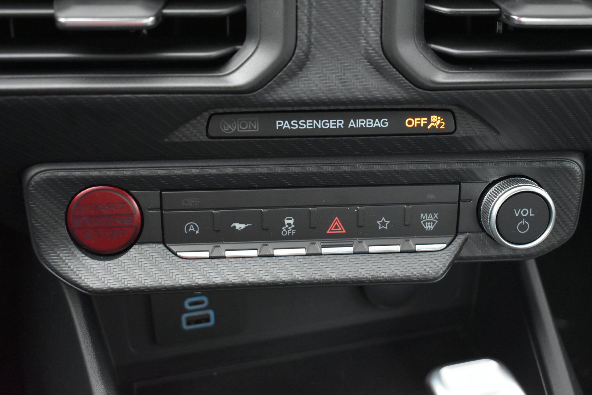 Used 2024 Ford Mustang GT RWD image 27