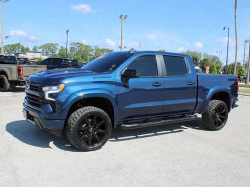 Used 2023 Chevrolet Silverado 1500 RST RWD image 5
