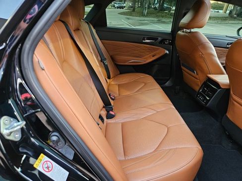 Used 2019 Toyota Avalon Limited w/ Advanced Safety Package FWD image 17