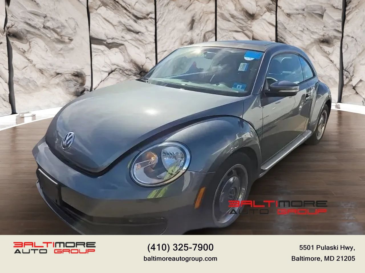Used 2012 Volkswagen Beetle 2.5 FWD image 1