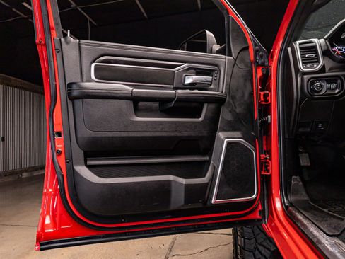 Used 2022 RAM 2500 Laramie w/ Night Edition image 29