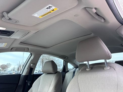 Certified 2025 Honda Accord SE image 24