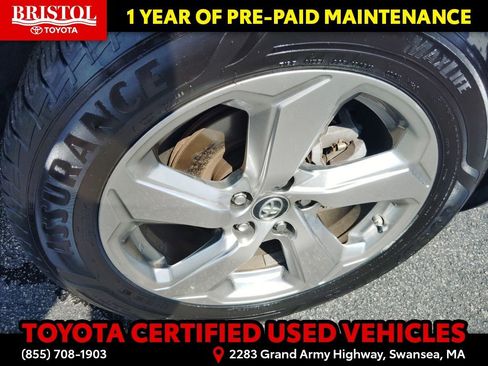Certified 2019 Toyota RAV4 Limited w/ Limited Grade Weather Package AWD/4WD image 10