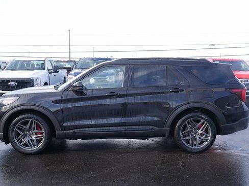 New 2026 Ford Explorer ST w/ Sun And Sound Package image 10