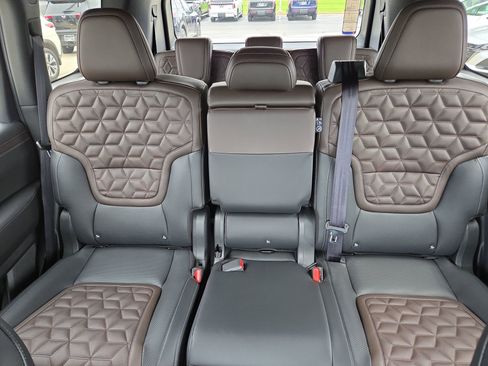 New 2026 Nissan Armada Platinum image 35