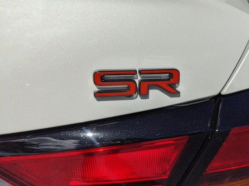 New 2025 Nissan Altima 2.5 SR w/ SR Premium Package image 9