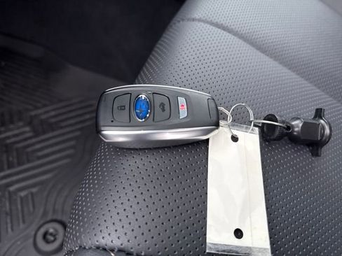 New 2026 Subaru Outback Limited XT image 30