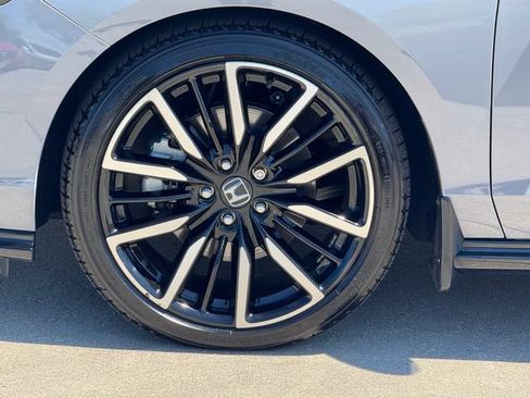 Certified 2025 Honda Accord Touring image 5
