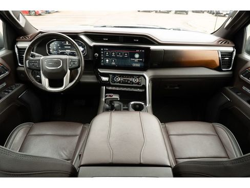 Used 2023 GMC Sierra 1500 Denali w/ Denali Reserve Package image 19